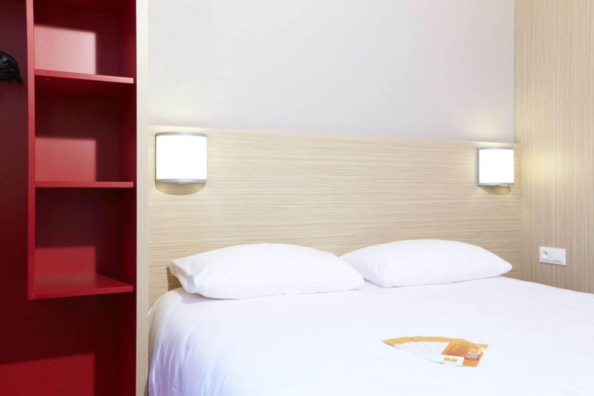 B&B Hotel Lyon Aeroport Saint Quentin-Fallavier Dış mekan fotoğraf