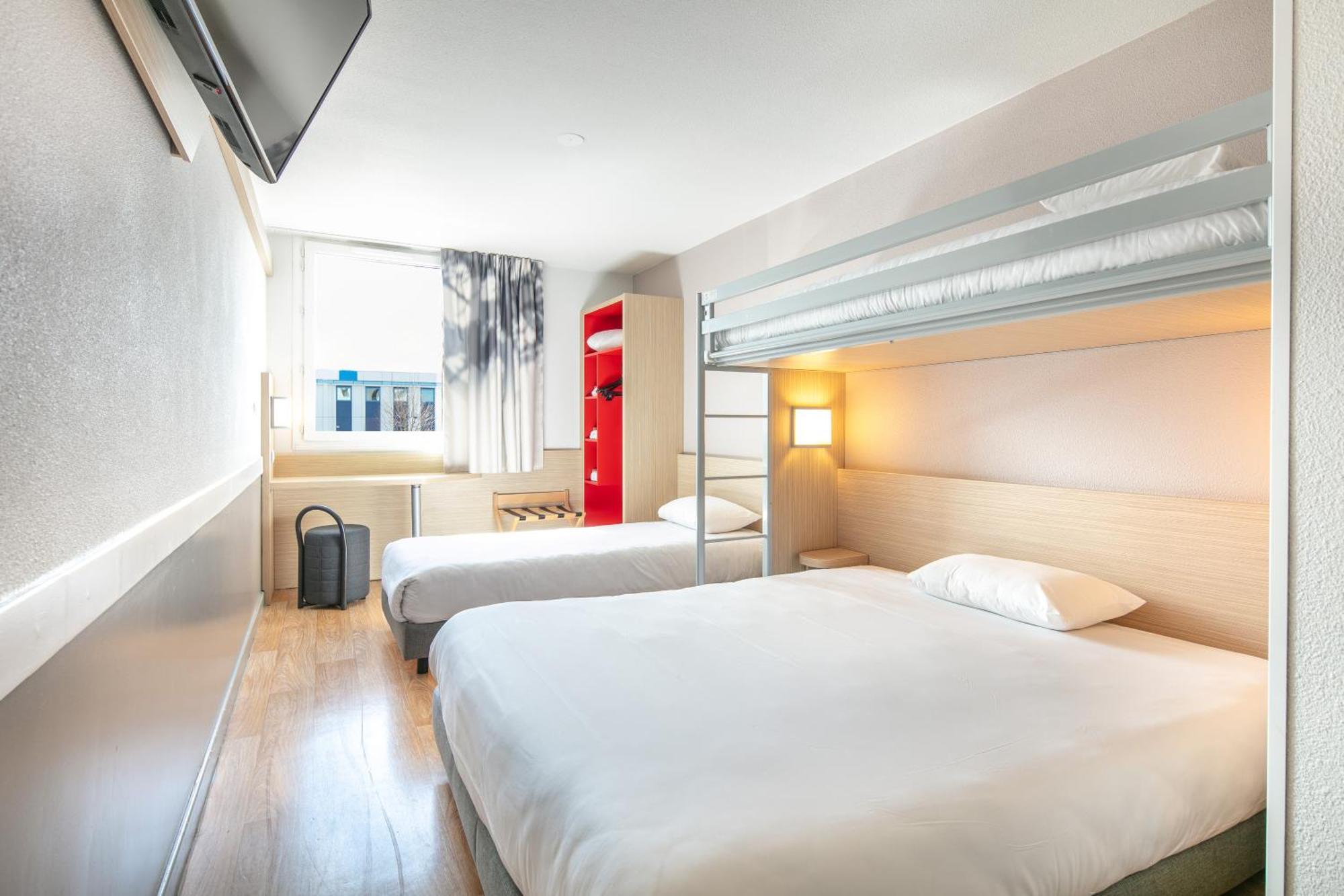 B&B Hotel Lyon Aeroport Saint Quentin-Fallavier Dış mekan fotoğraf