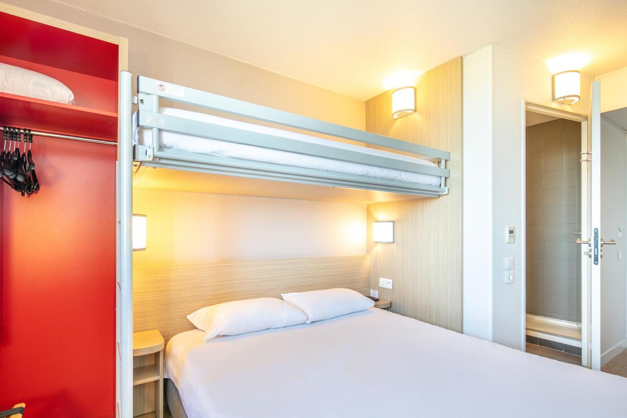 B&B Hotel Lyon Aeroport Saint Quentin-Fallavier Dış mekan fotoğraf