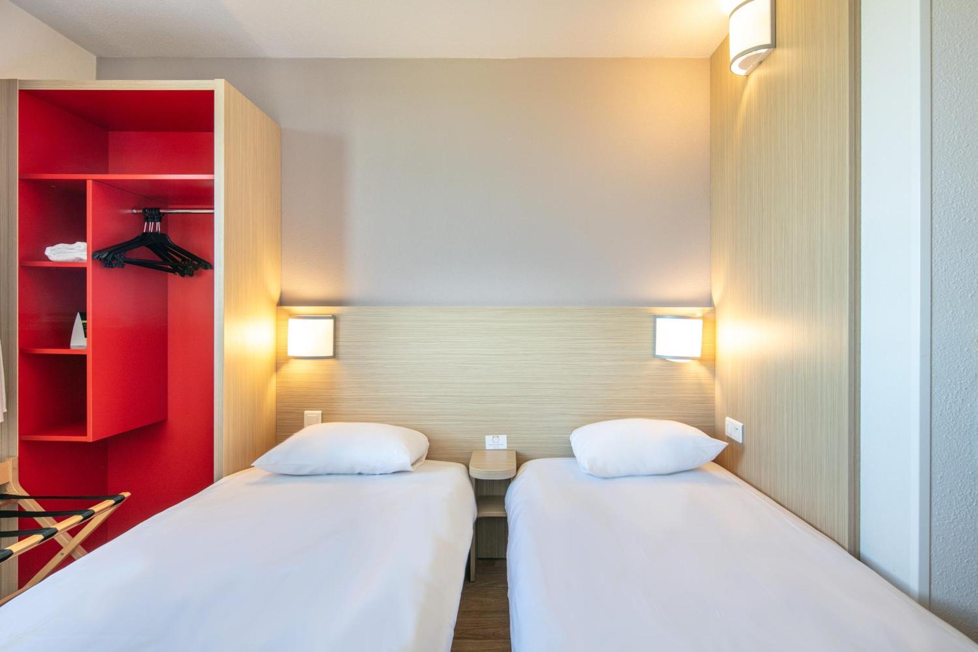 B&B Hotel Lyon Aeroport Saint Quentin-Fallavier Dış mekan fotoğraf