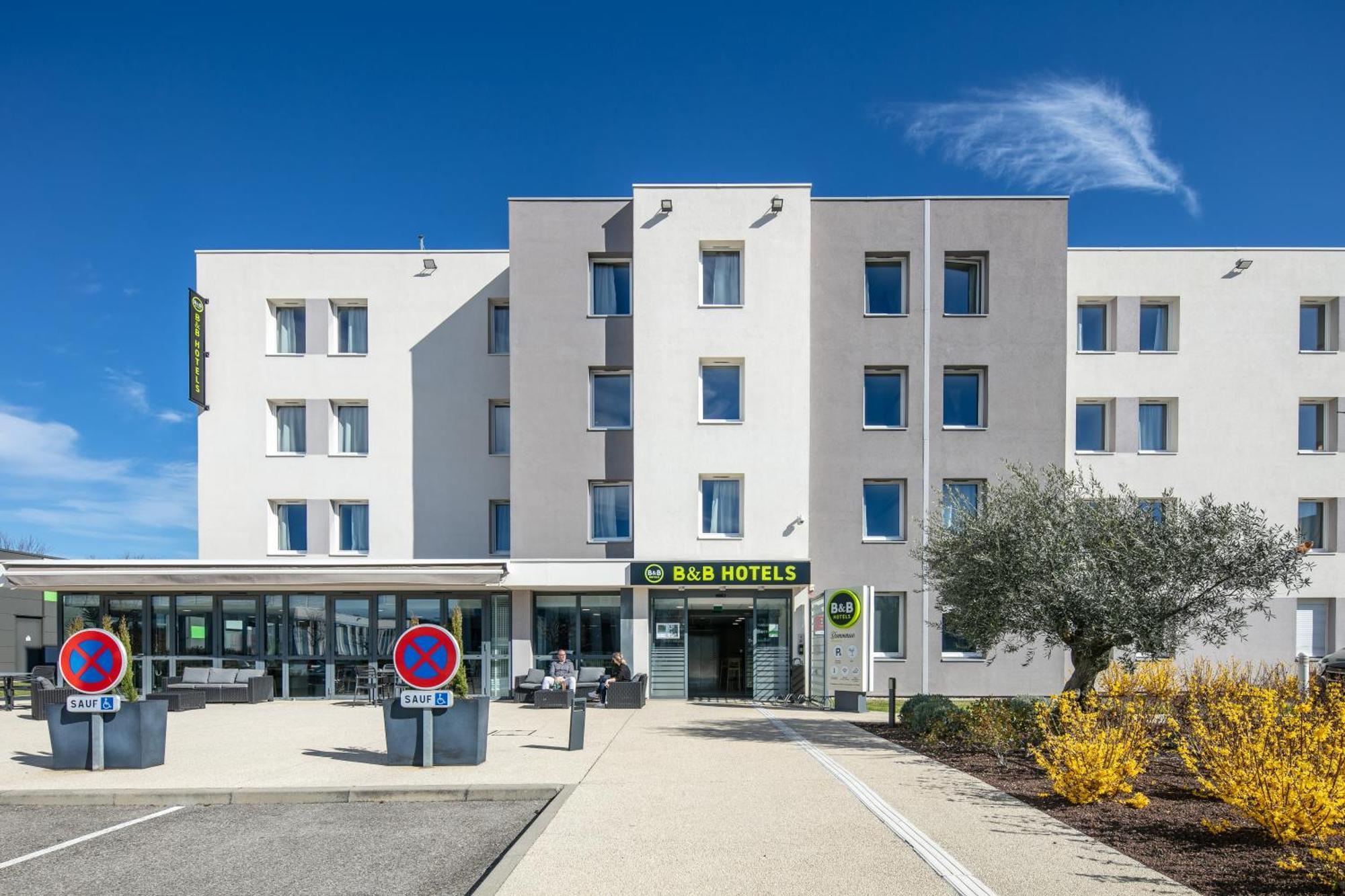 B&B Hotel Lyon Aeroport Saint Quentin-Fallavier Dış mekan fotoğraf