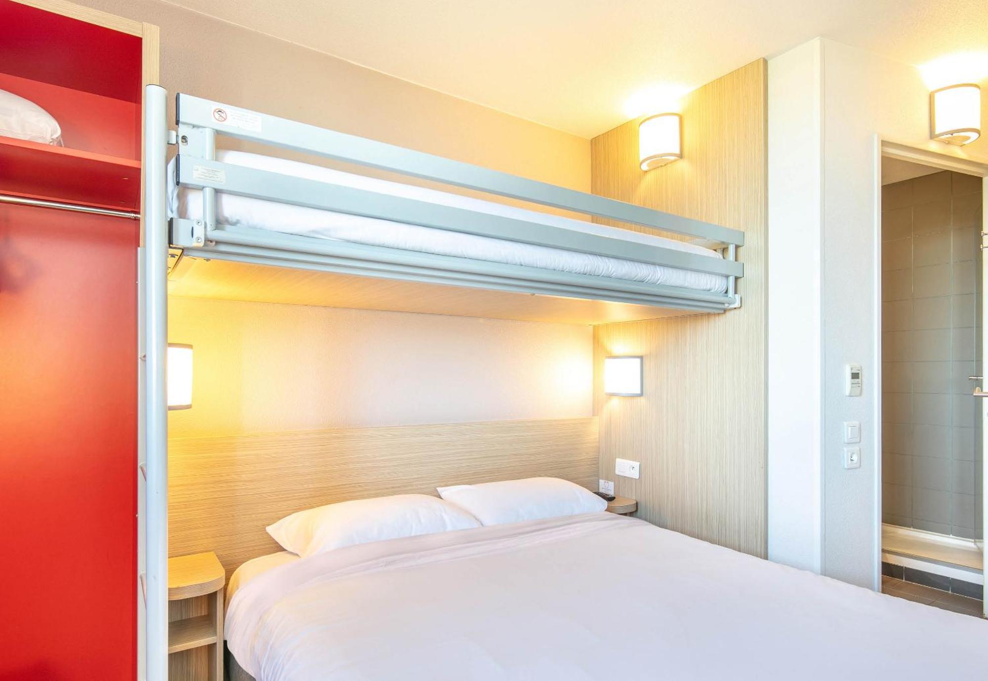 B&B Hotel Lyon Aeroport Saint Quentin-Fallavier Dış mekan fotoğraf