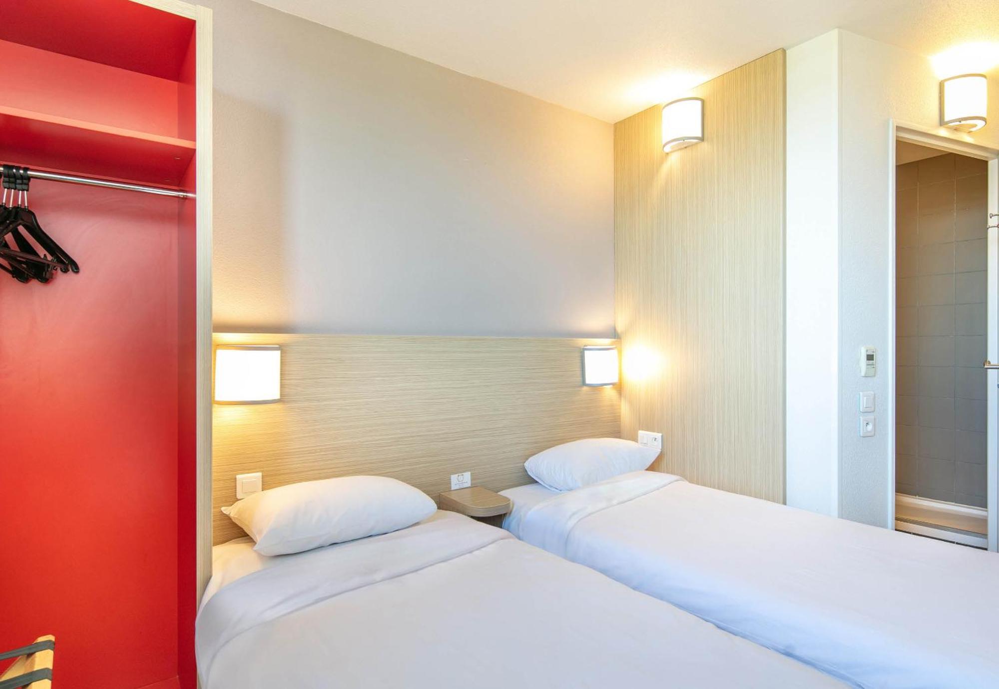 B&B Hotel Lyon Aeroport Saint Quentin-Fallavier Dış mekan fotoğraf