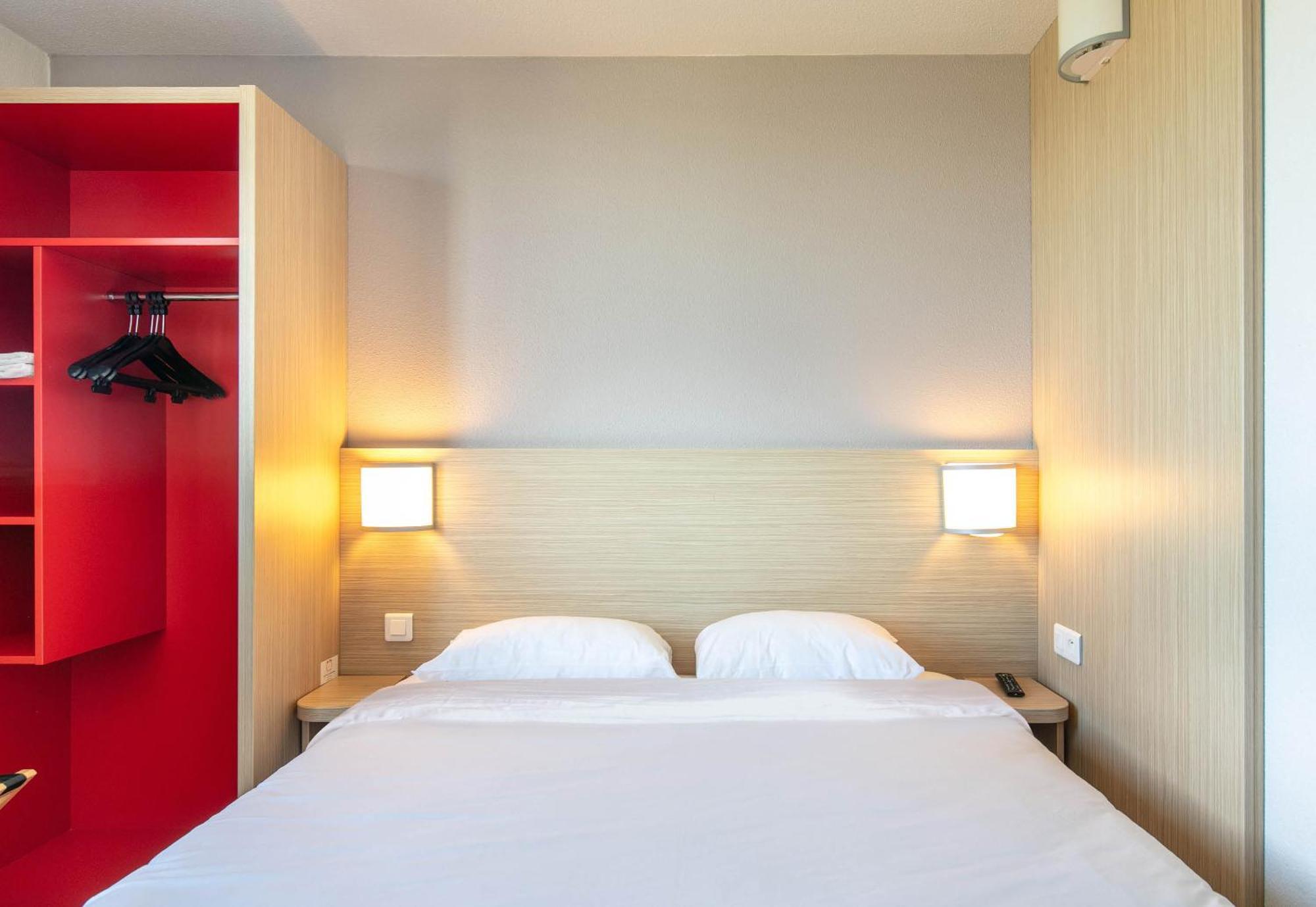 B&B Hotel Lyon Aeroport Saint Quentin-Fallavier Dış mekan fotoğraf
